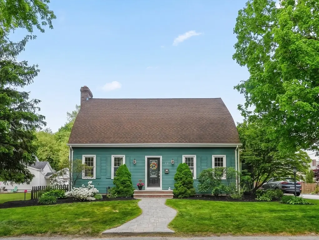466 Oliver St, New Bedford, MA 02745 - #1
