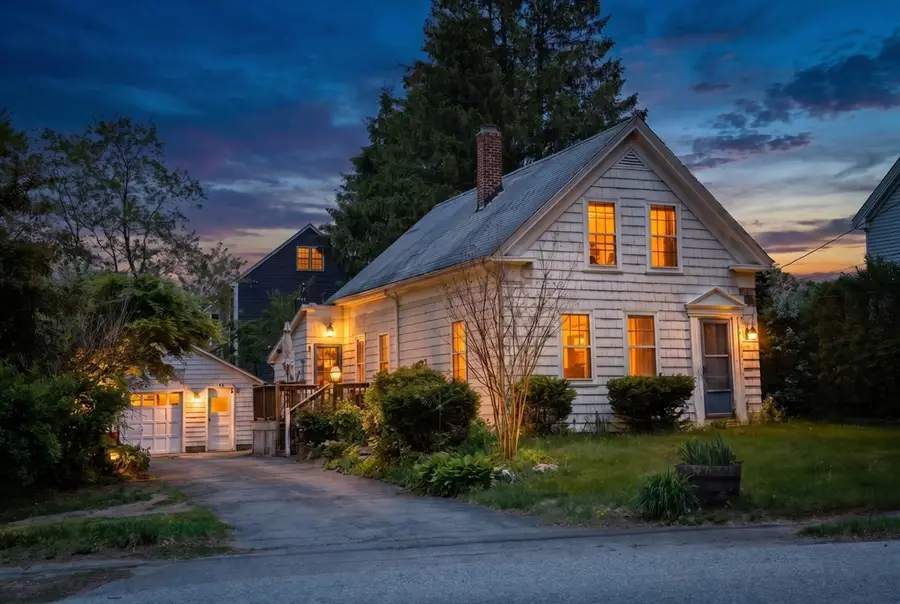 418 Summer Street, Bridgewater, MA 02324 - #2
