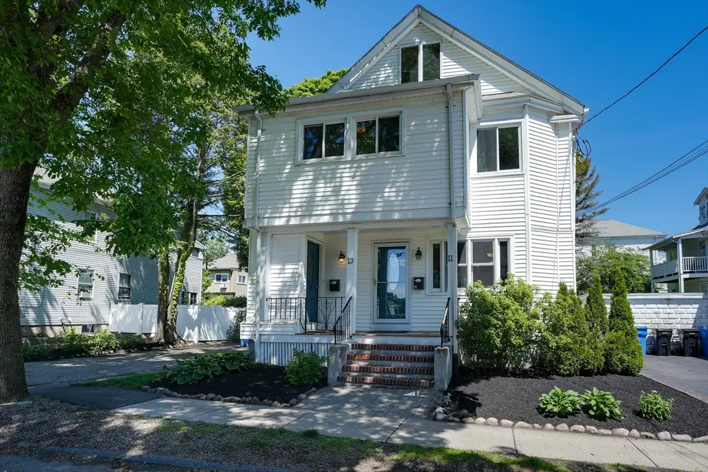 11-13 Walnut St, Belmont, MA 02478 - #1