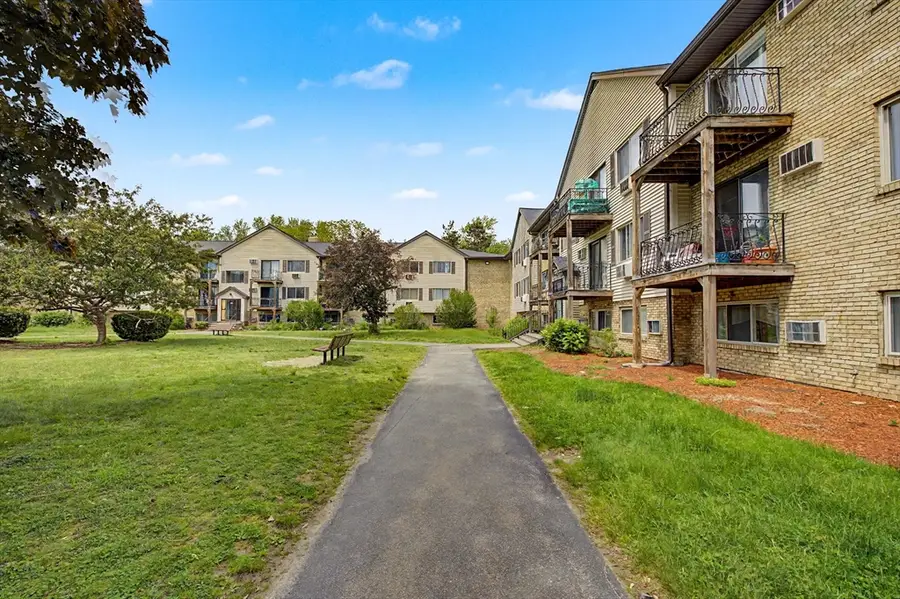 351 Pawtucket Blvd #7, Lowell, MA 01854 - #3