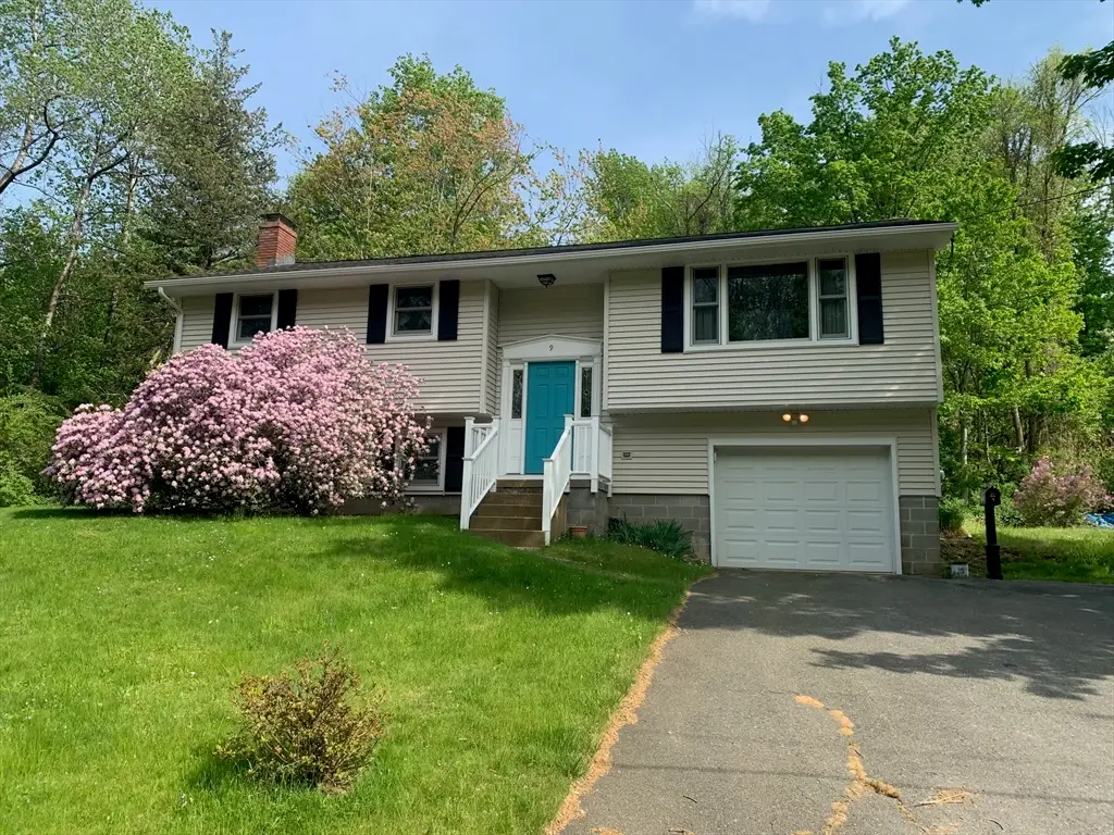 9 Ash Ln, West Brookfield, MA 01585 - #1