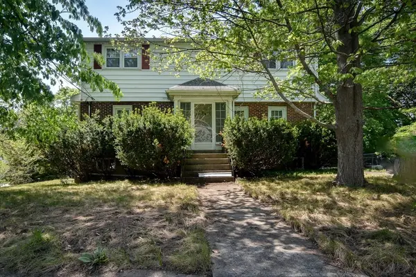 23 River Park St., Needham, MA 02494