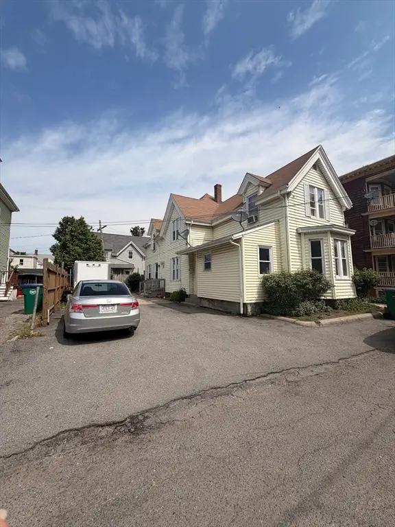6 Hampden Pl, Lynn, MA 01902
