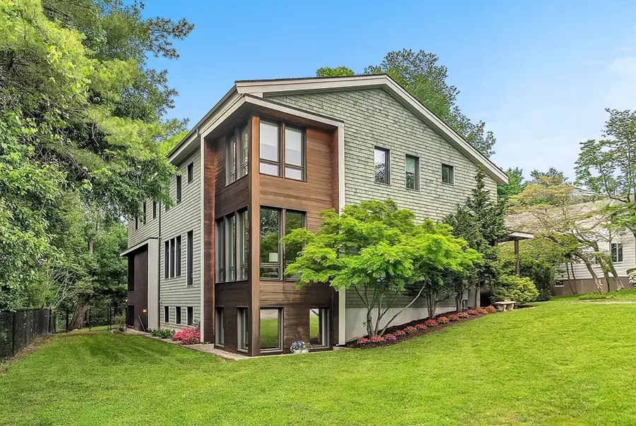 99 Littlefield Rd, Newton Center, MA 02459 - #3