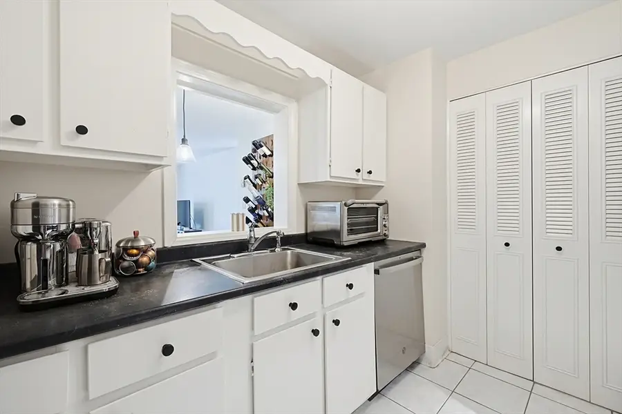 46 Greentree Ln #47, Weymouth, MA 02190 - #3
