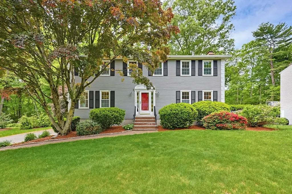 7 Cahill Park Dr, Framingham, MA 01702 - #1