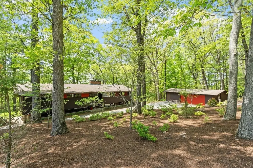 518 Annursnac Hill Rd, Concord, MA 01742 - #1