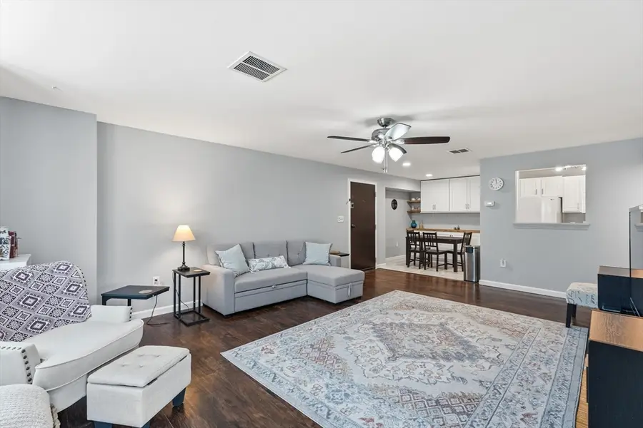 206 Carriage Ln #206, Taunton, MA 02780 - #3