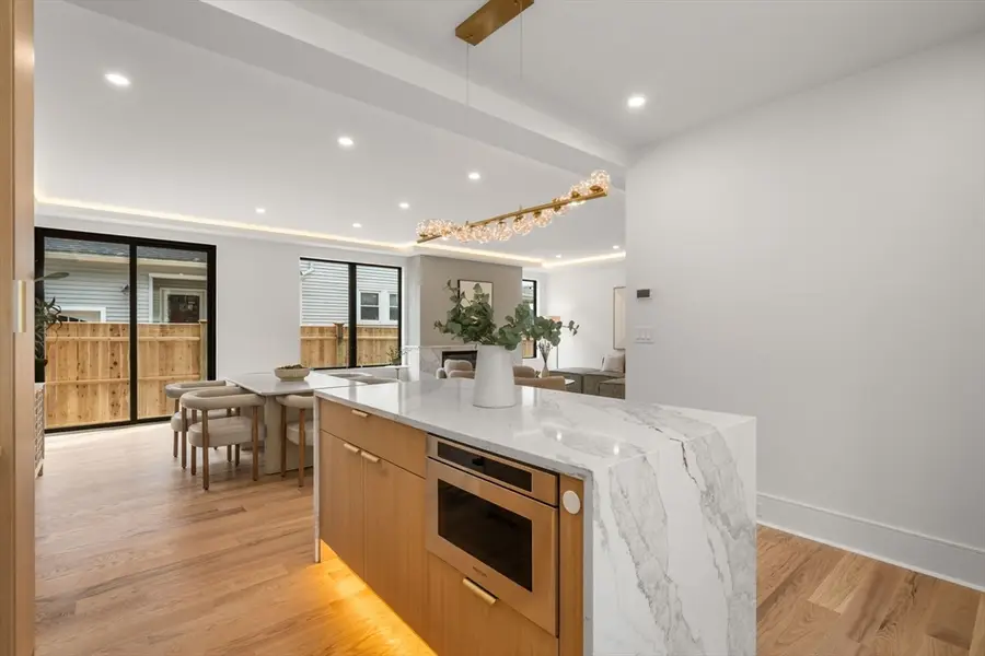 28 Keefe Ave, Newton, MA 02464 - #3