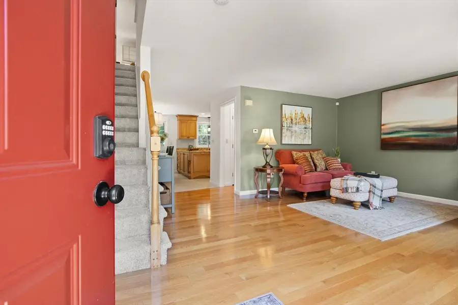 2 Maura Cir, Westford, MA 01886 - #3