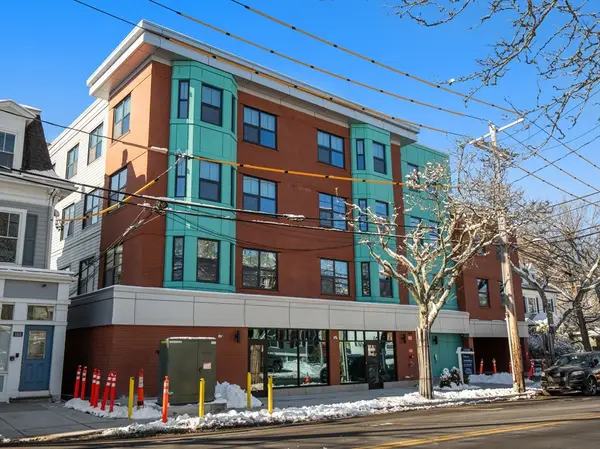 1151 Walnut #210, Newton, MA 02461
