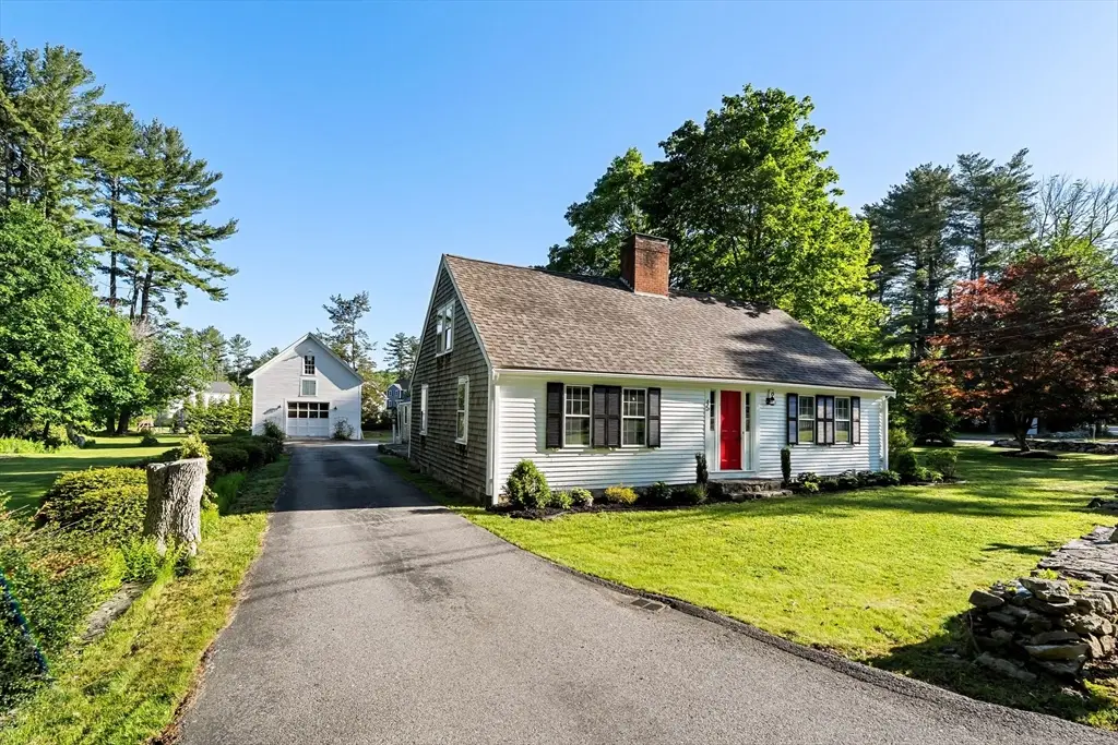 45 Taylor St, Pembroke, MA 02359 - #1