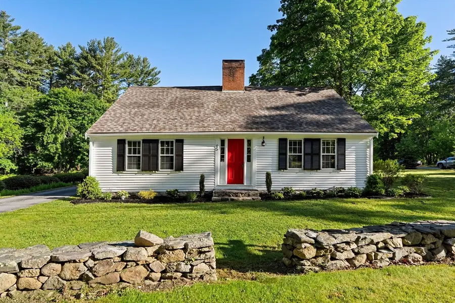45 Taylor St, Pembroke, MA 02359 - #2