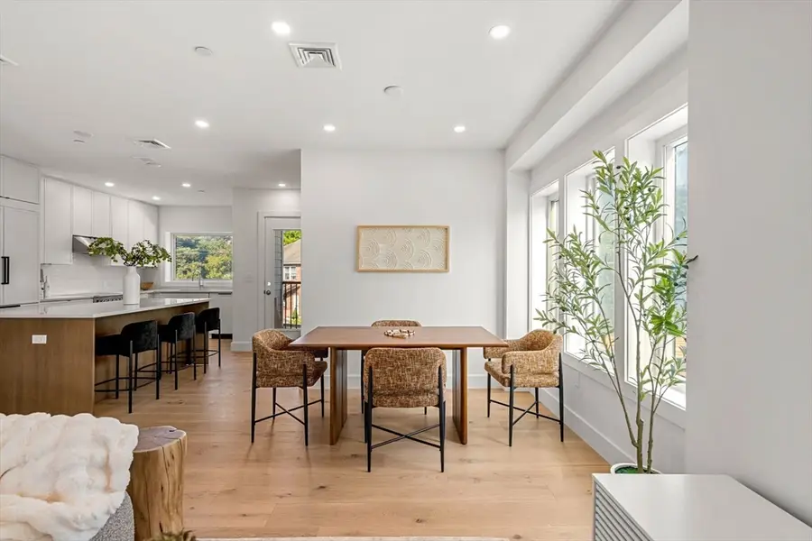 14 Elm Street #14, Newton, MA 02465 - #3