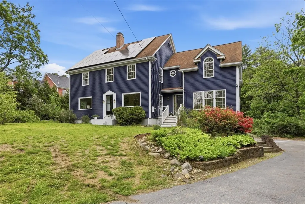 106 Concord Rd, Bedford, MA 01730 - #1