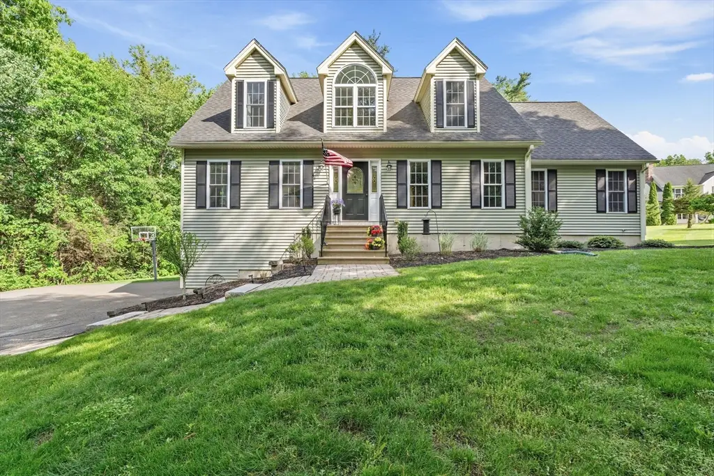 104 Gilchrest Street, Lunenburg, MA 01462 - #1
