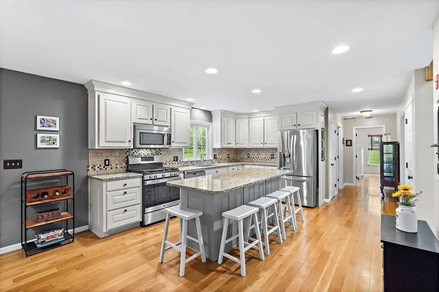 104 Gilchrest Street, Lunenburg, MA 01462 - #2
