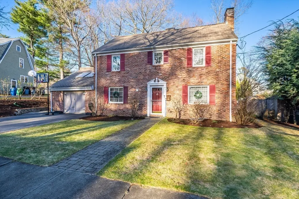 17 Woodhaven Rd, Waban, MA 02468 - #1