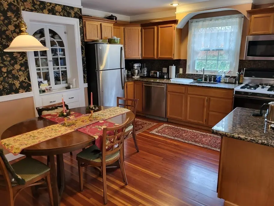 15 Warren St, Southbridge, MA 01550 - #2