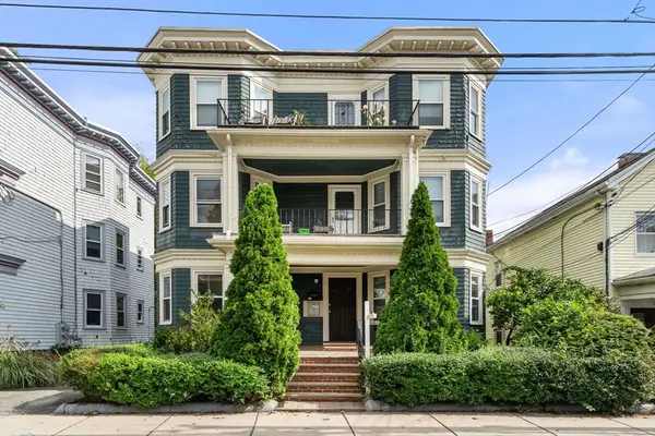 15 Oakland St #1, Boston, MA 02135