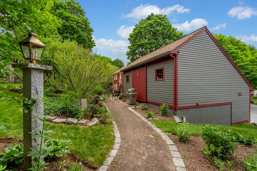50 Kendall Rd, Lexington, MA 02421 - #3