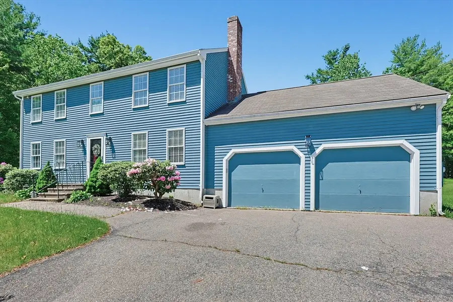 315 Park St, Wrentham, MA 02093 - #2