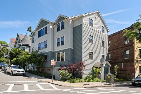 1 Sylvia St #3, Boston, MA 02130