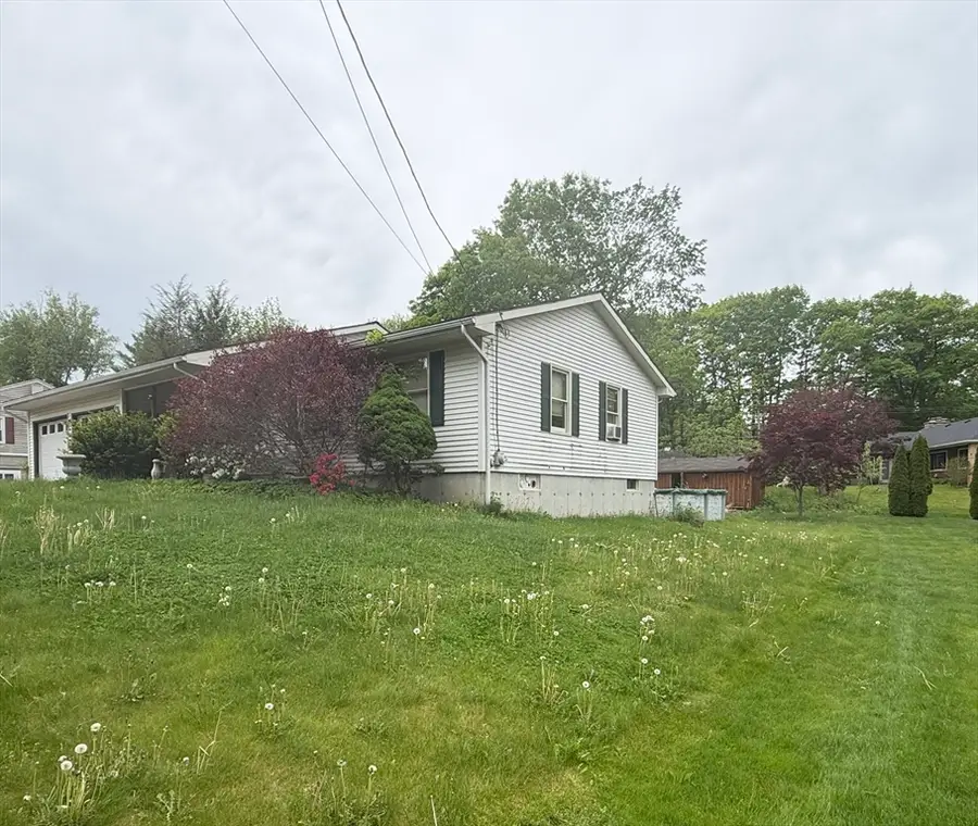 52 Locust Ave, Southbridge, MA 01550 - #2