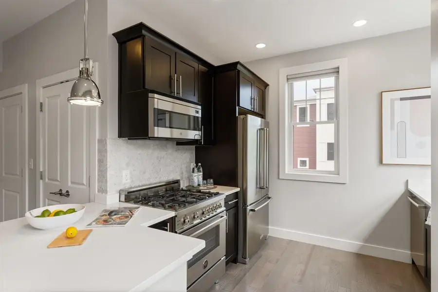 57 Pitman St #2A, Somerville, MA 02143 - #2