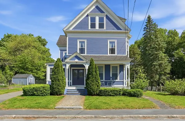 45 Church St #B, Chelmsford, MA 01863