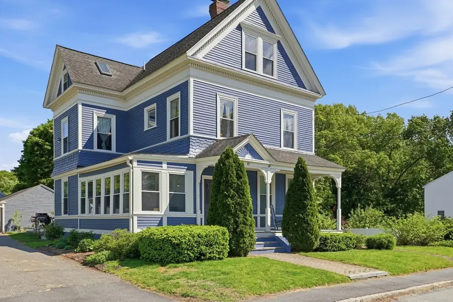 45 Church St #B, North Chelmsford, MA 01863 - #2