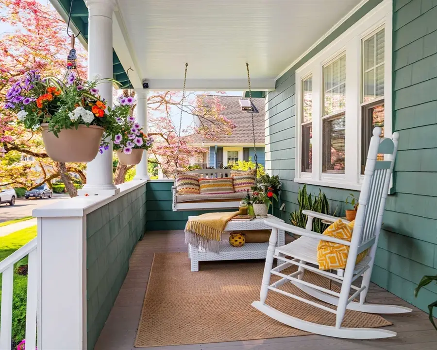 54 Endicott Rd, Stoneham, MA 02180 - #2