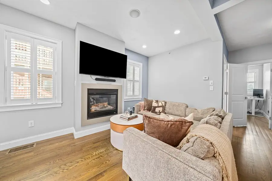 149 G St #1, Boston, MA 02127 - #2