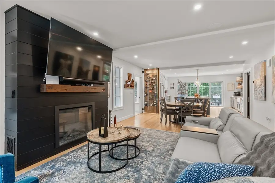 295 Gardner St, Hingham, MA 02043 - #3