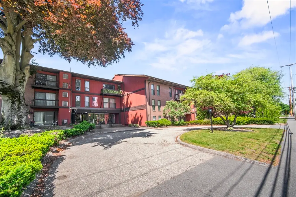 170 Highland St #322A, Taunton, MA 02780 - #1