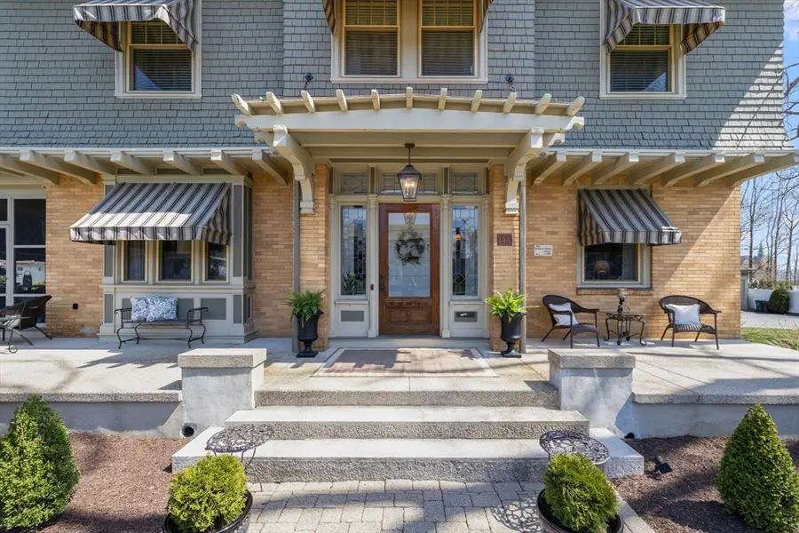 144 Woodland Rd, Woonsocket, RI 02895 - #2