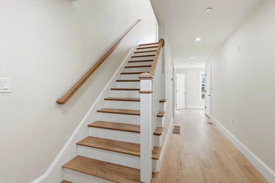 11 Washington Street #M, Ipswich, MA 01938 - #2
