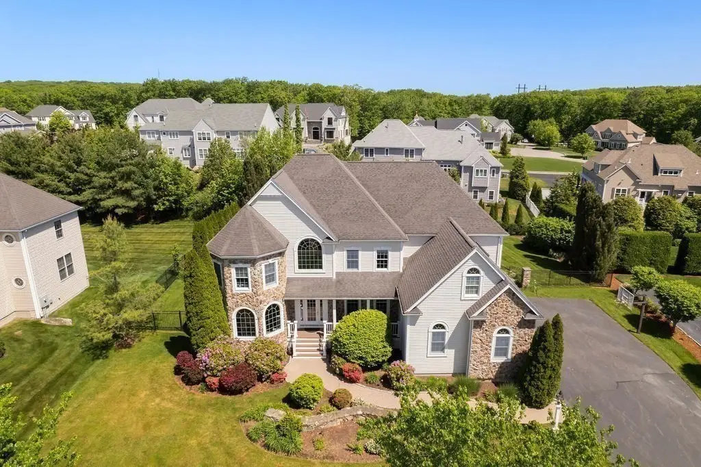 21 Coach Road, North Attleboro, MA 02760 - #1