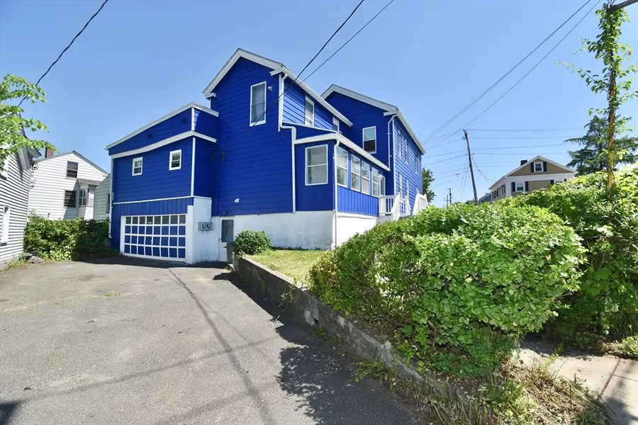 250 School St, Chicopee, MA 01013 - #3