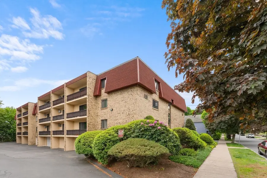 43-51 Albion St #C9, Melrose, MA 02176 - #2