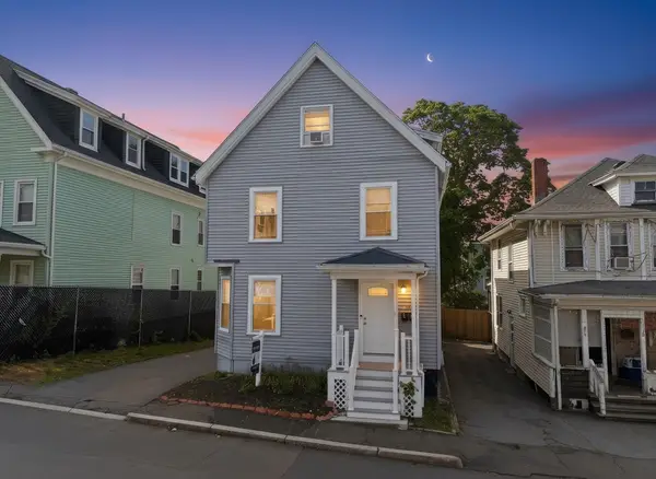 16 Crescent St, Lynn, MA 01902