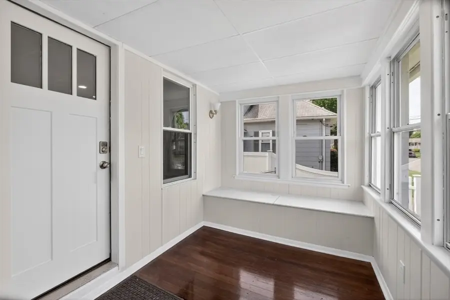 79 Kaveney St, Chicopee, MA 01020 - #2