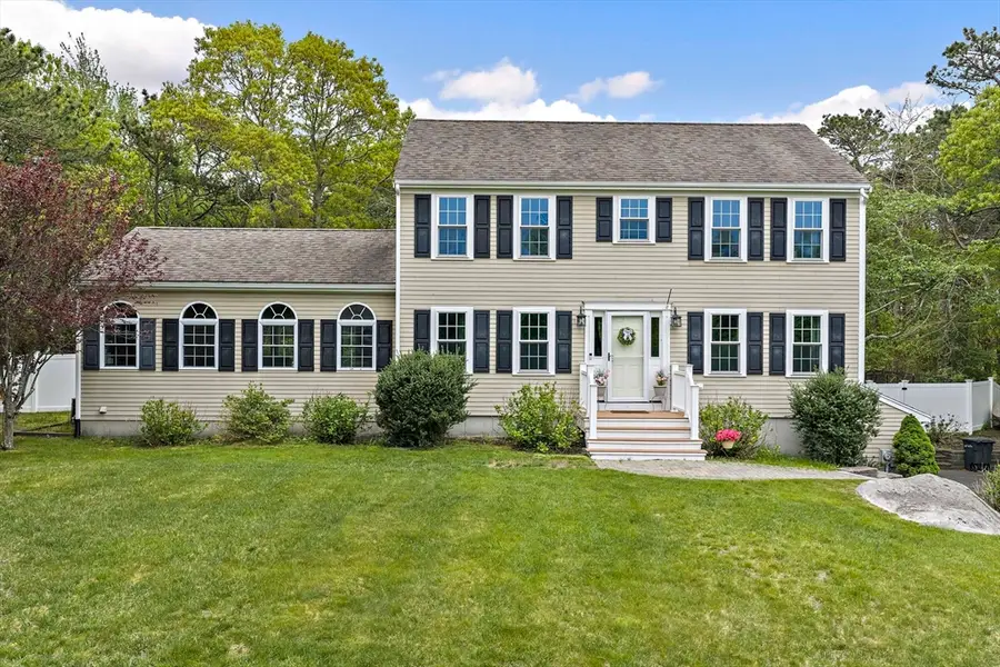 101 Barnfield Dr, Plymouth, MA 02360 - #2