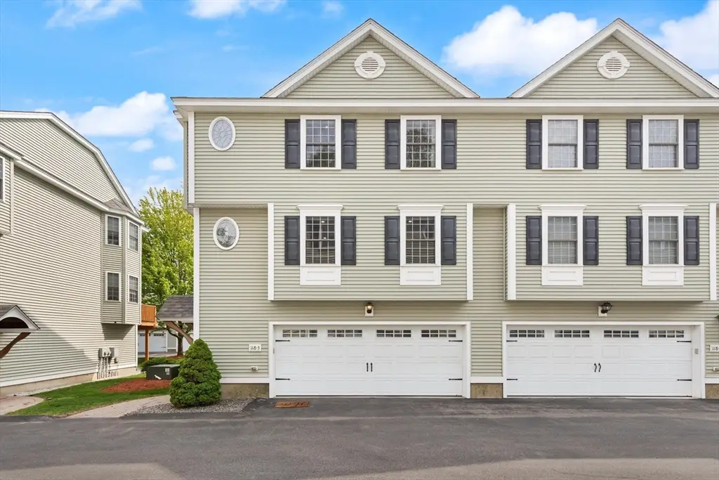 118 Smith St #3, Lowell, MA 01851 - #1