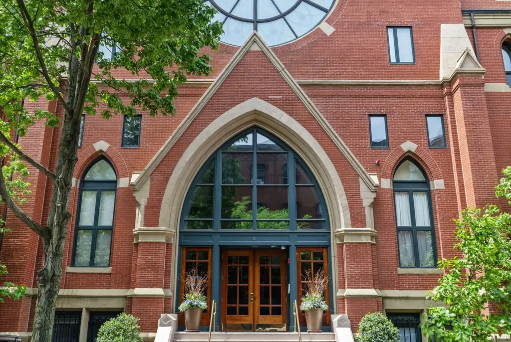 2 Clarendon St #301, Boston, MA 02116 - #1