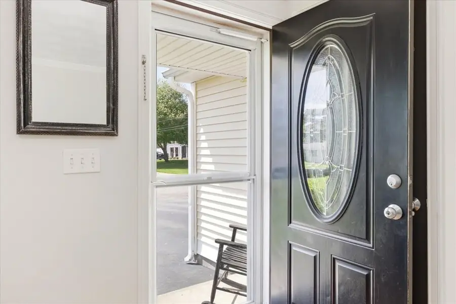 127 Sun Valley Dr, Cumberland, RI 02864 - #2