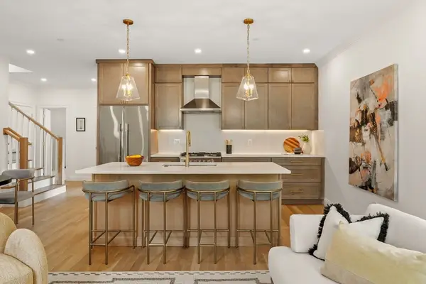 27 Shepard St #6, Boston, MA 02135