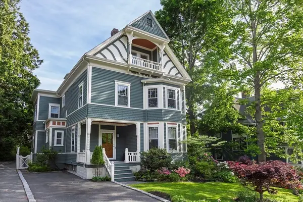 22 Regent St., Newton, MA 02465