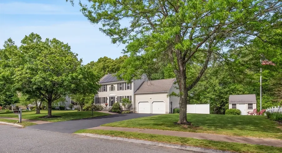 9 Catherine Ave, Franklin, MA 02038 - #3