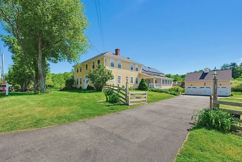 771 Podunk Rd, East Brookfield, MA 01515 - #1